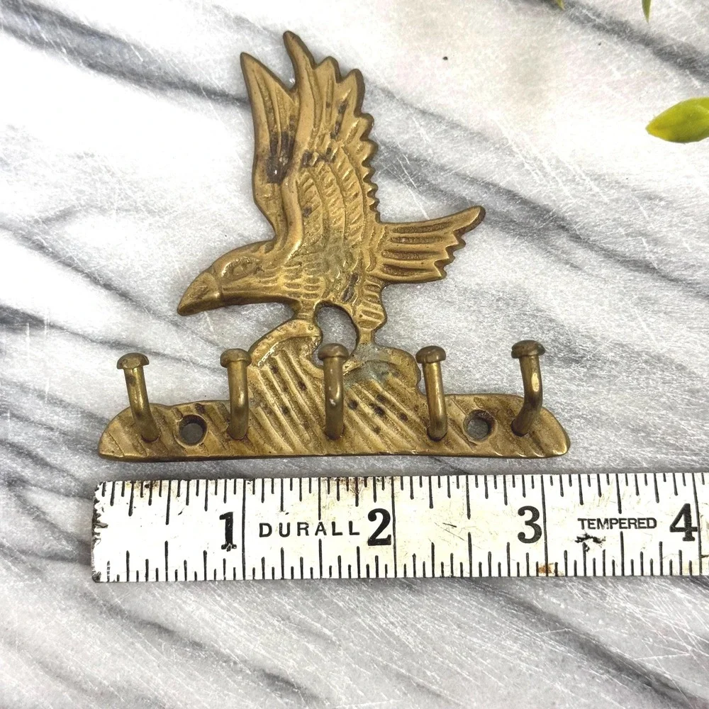 Vintage Brass Eagle Key Rack: Patriotic Wall Hooks